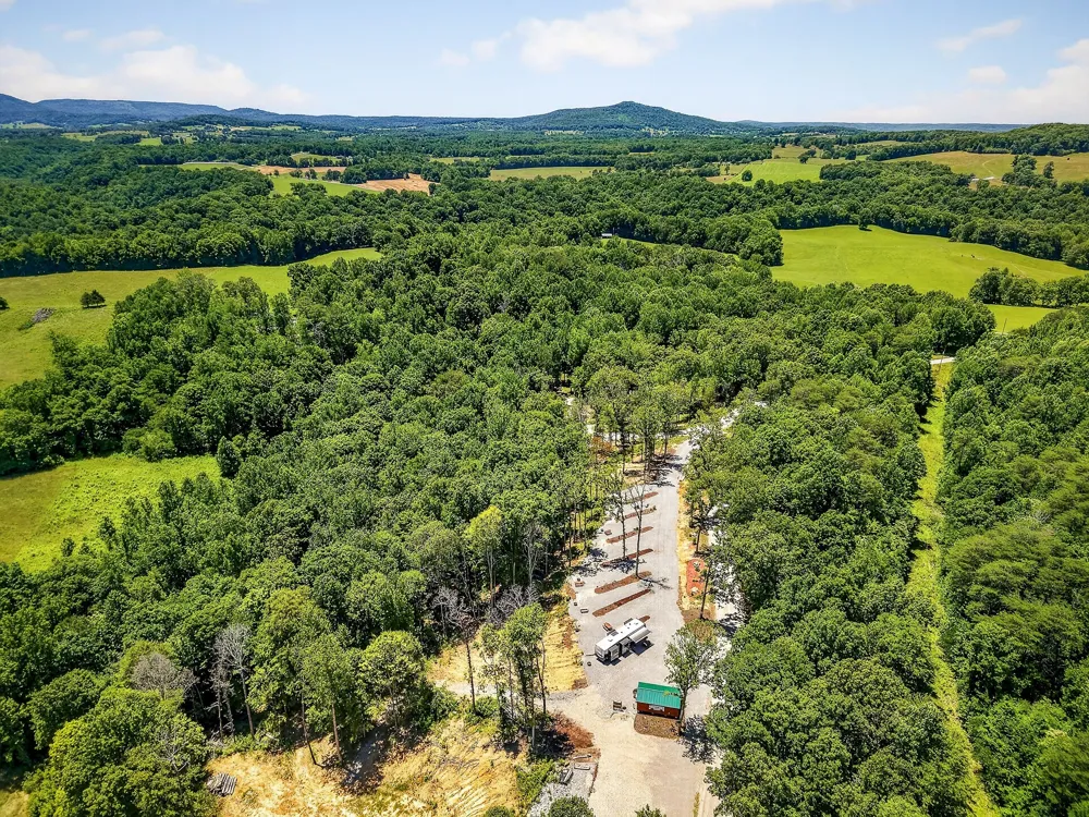 359 Allen Sells Ln Alpine, TN 38543