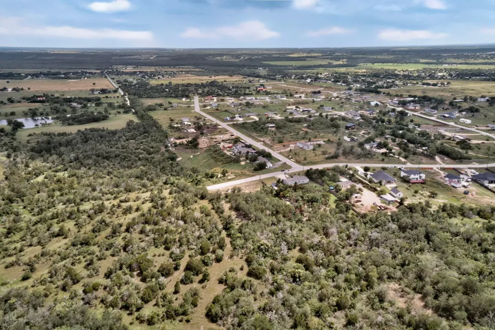 693 Santa Teresa Road Kyle, TX 78640