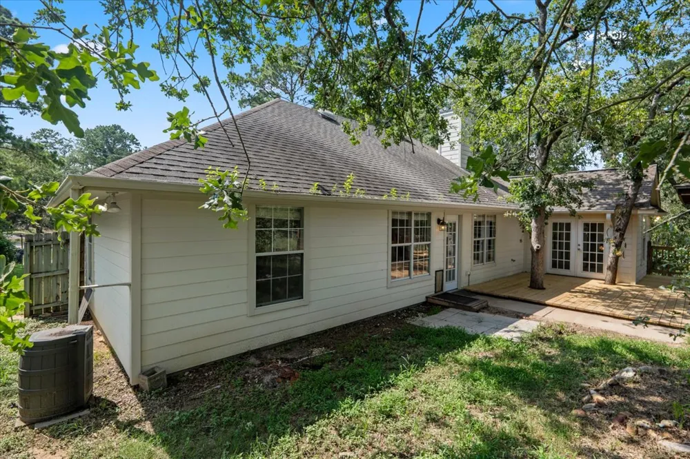 415 Tahitian Drive Bastrop, TX 78602