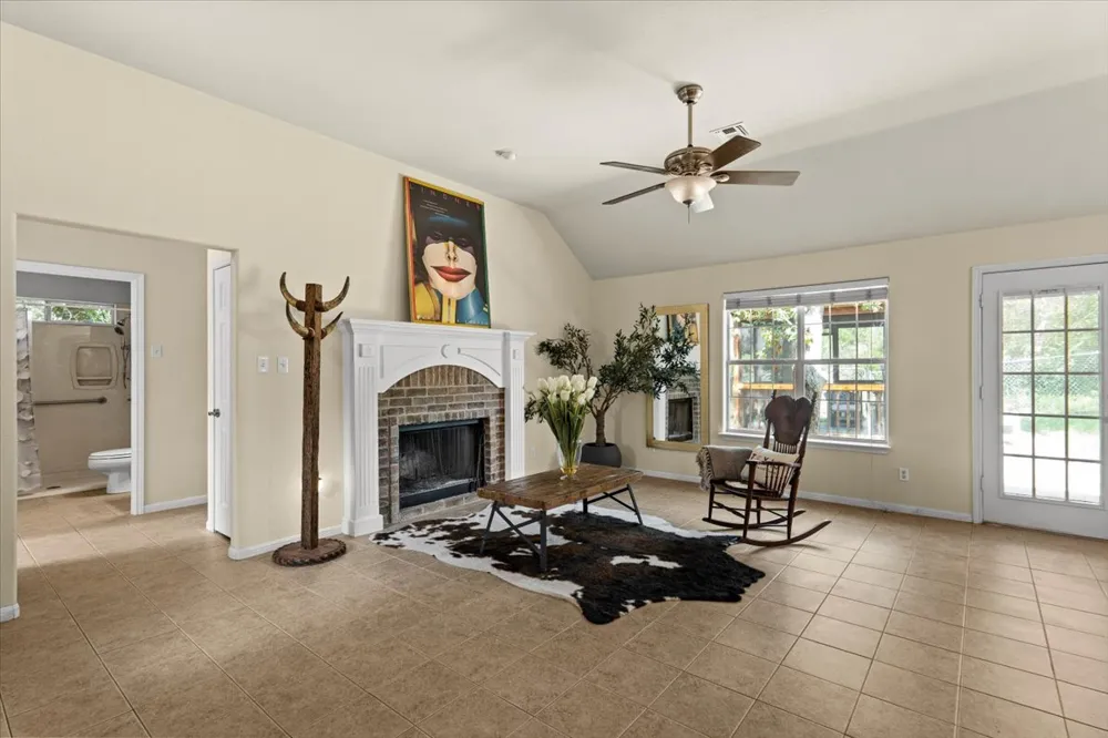 415 Tahitian Drive Bastrop, TX 78602