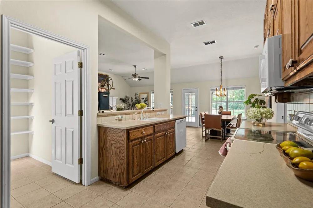 415 Tahitian Drive Bastrop, TX 78602