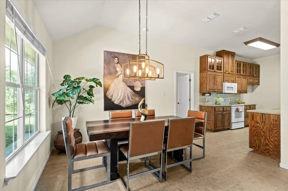 415 Tahitian Drive Bastrop, TX 78602