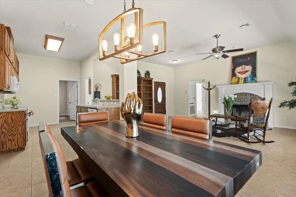 415 Tahitian Drive Bastrop, TX 78602