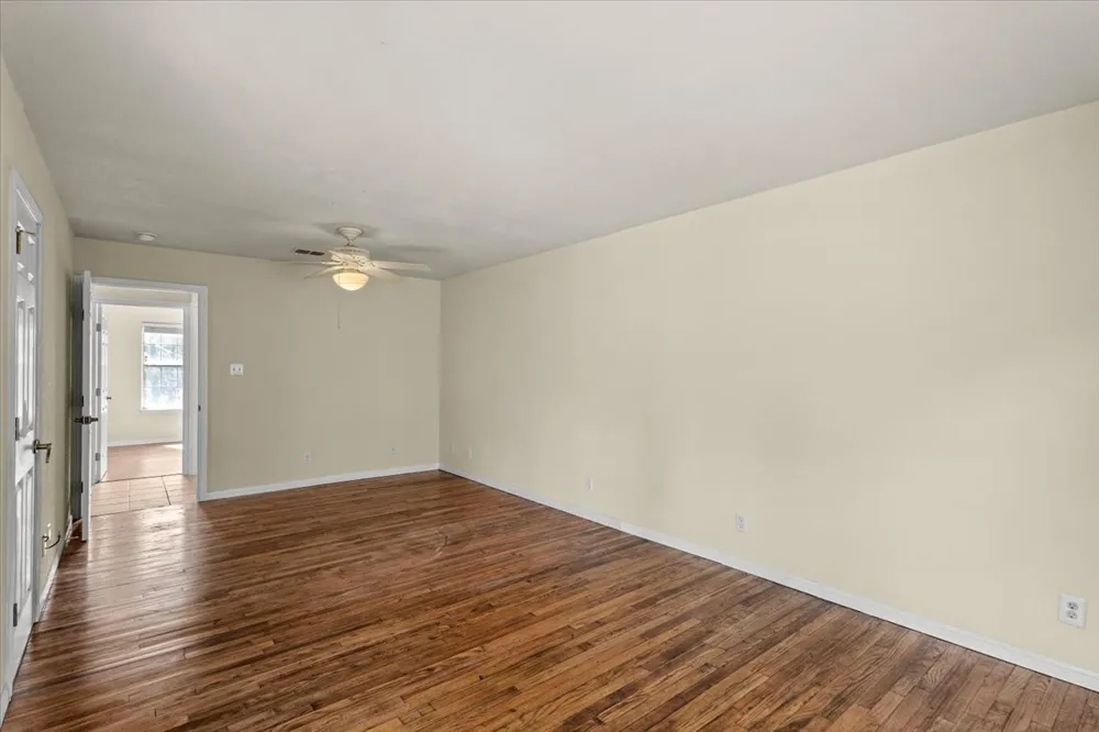 415 Tahitian Drive Bastrop, TX 78602