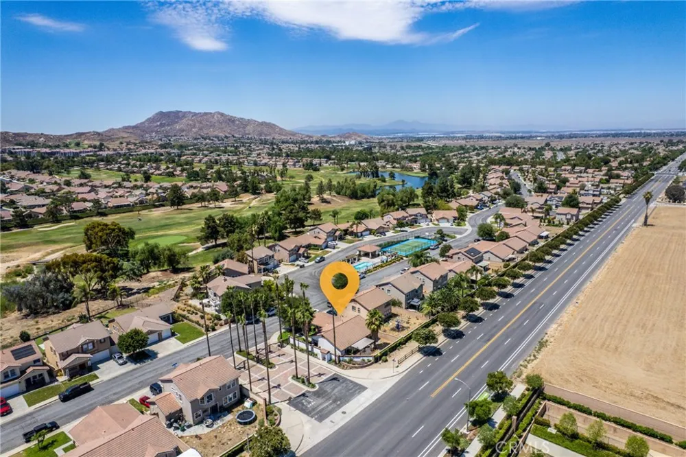 28386 Belleterre Avenue Moreno Valley, CA 92555