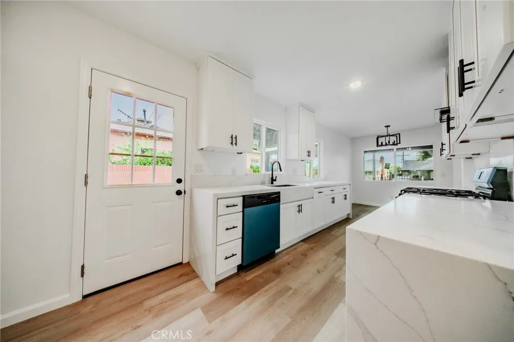 2549 Kansas South Gate, CA 90280