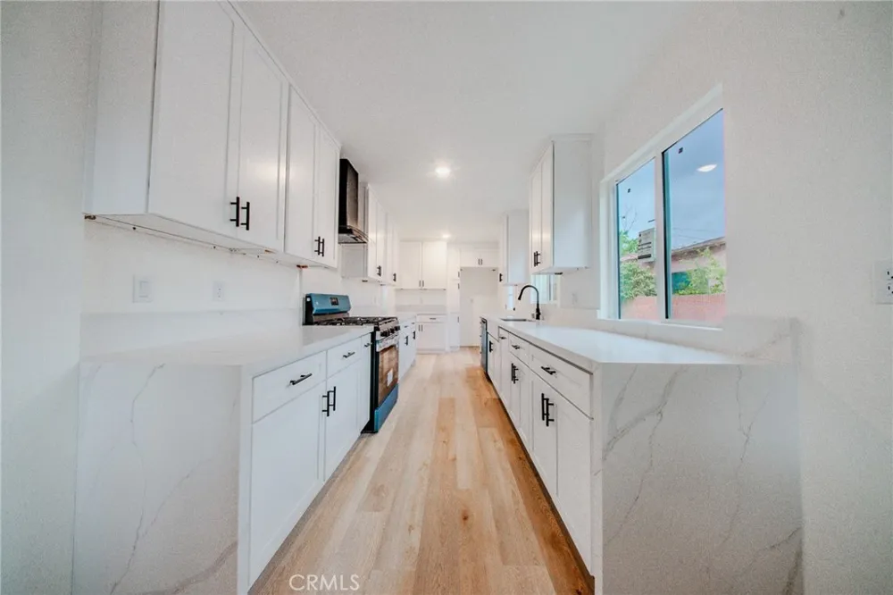 2549 Kansas South Gate, CA 90280