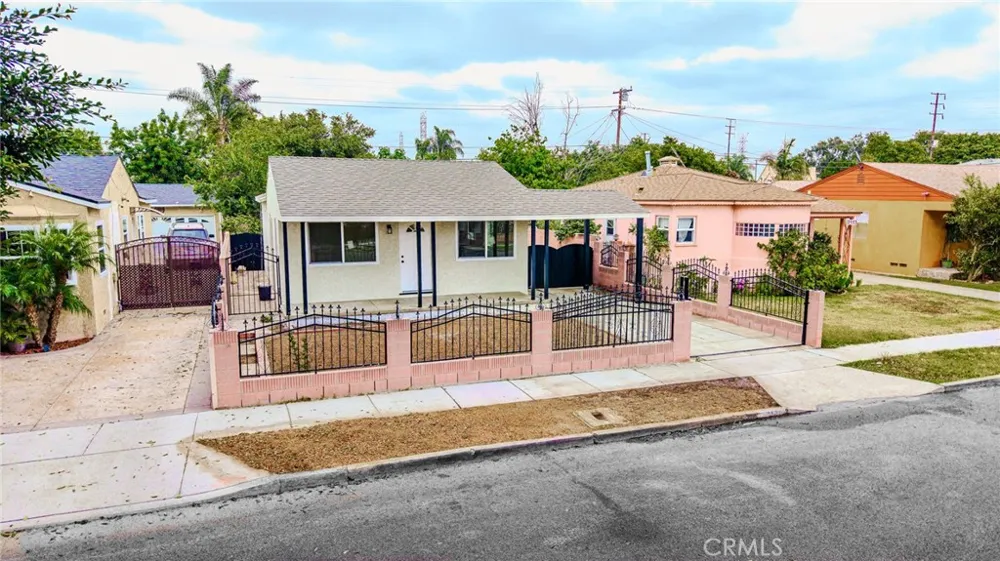 2549 Kansas South Gate, CA 90280