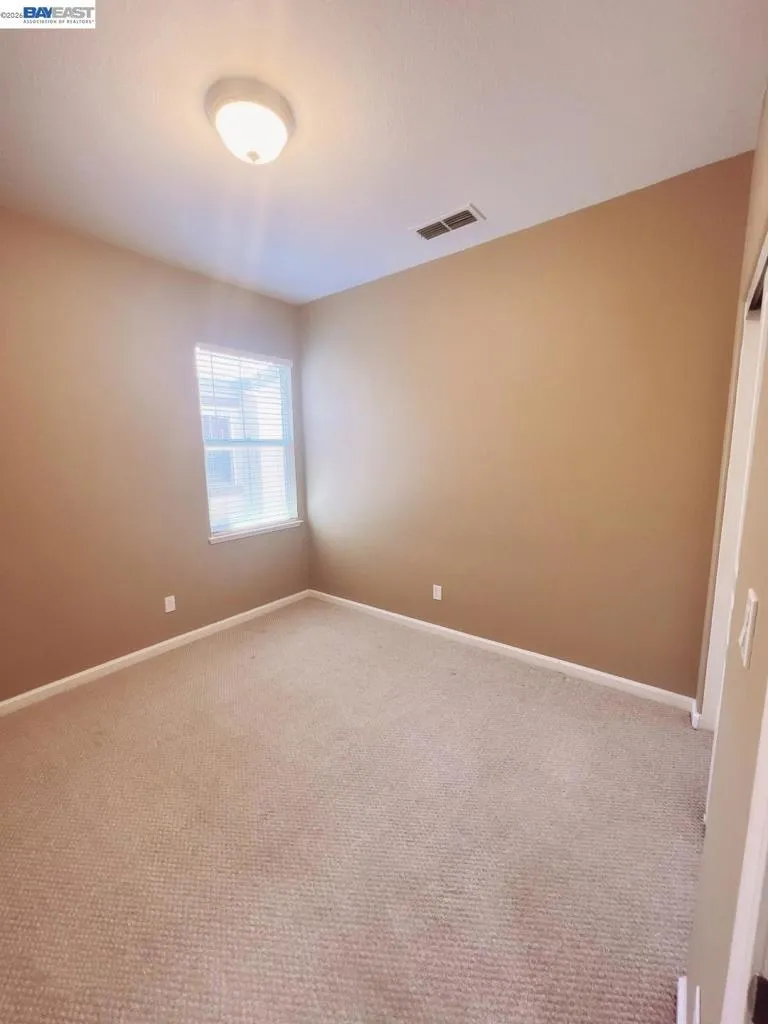 20 S Hidalgo St Mountain House, CA 95391