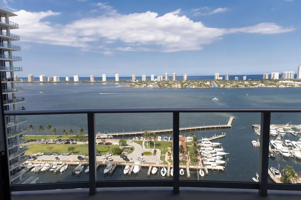 220 Lake Shore Drive #1908 Lake Park, FL 33403