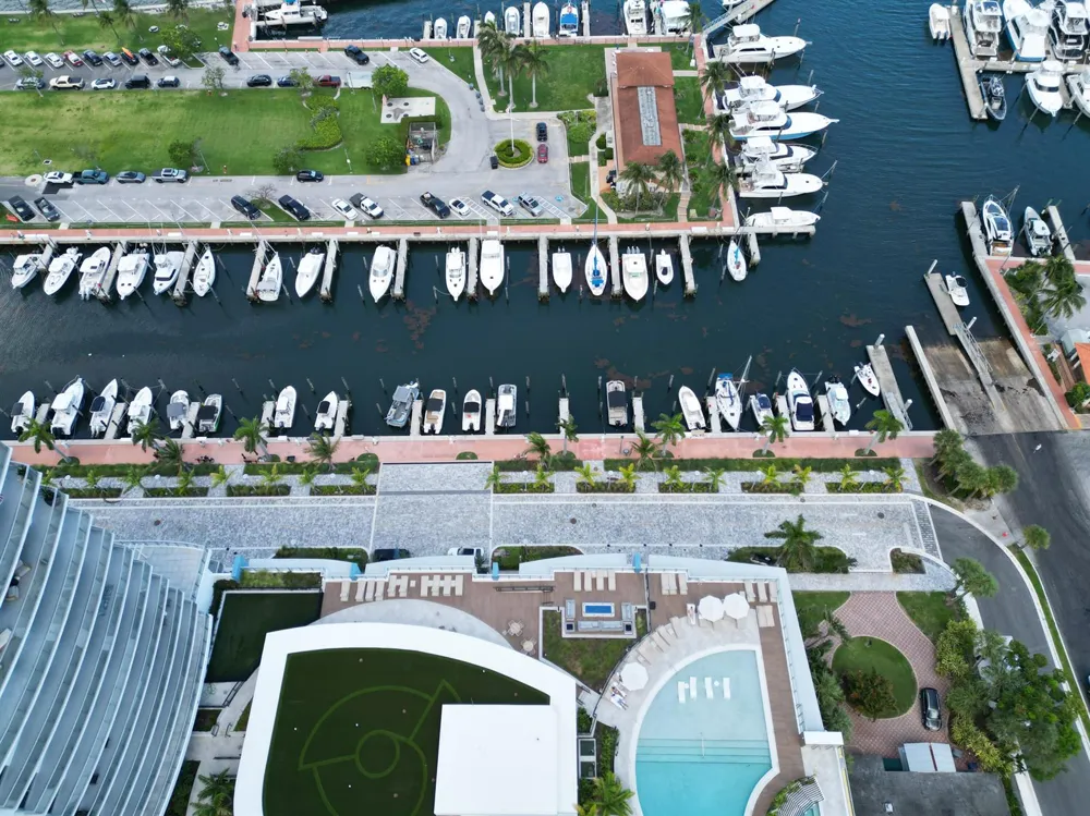 220 Lake Shore Drive #1908 Lake Park, FL 33403