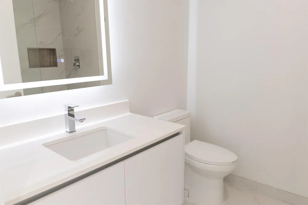 220 Lake Shore Drive #1908 Lake Park, FL 33403