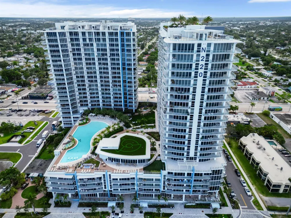 220 Lake Shore Drive #1908 Lake Park, FL 33403