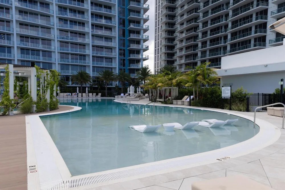 220 Lake Shore Drive #1908 Lake Park, FL 33403