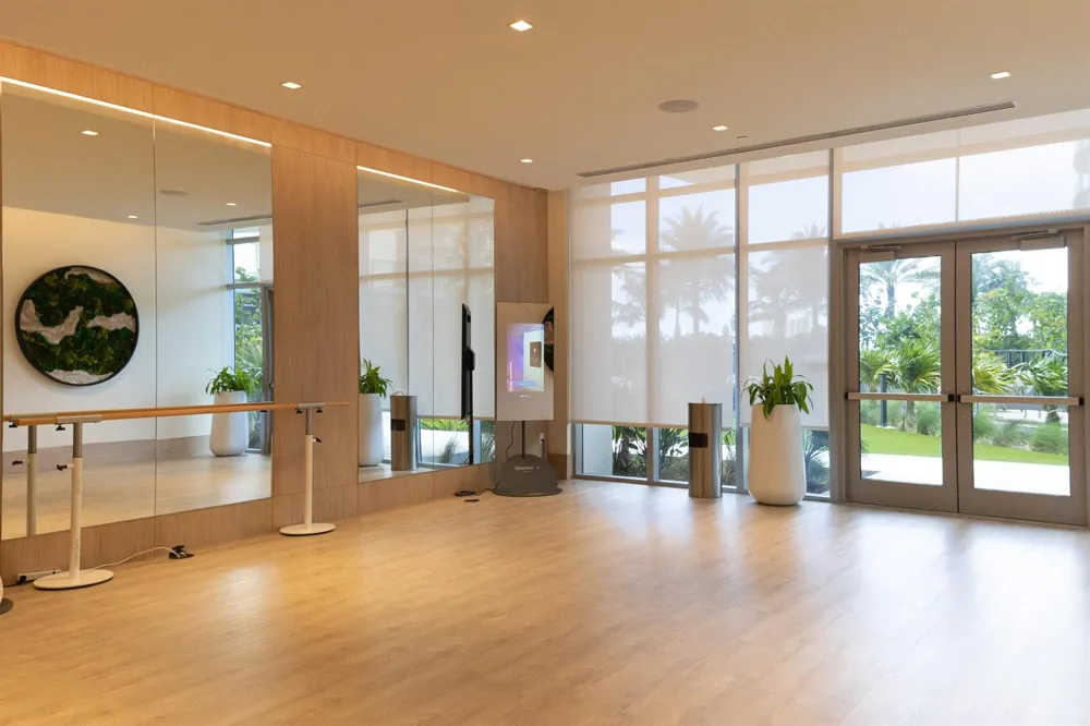 220 Lake Shore Drive #1908 Lake Park, FL 33403