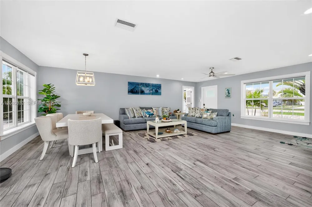 21812 Edgewater Dr Port Charlotte, FL 33952