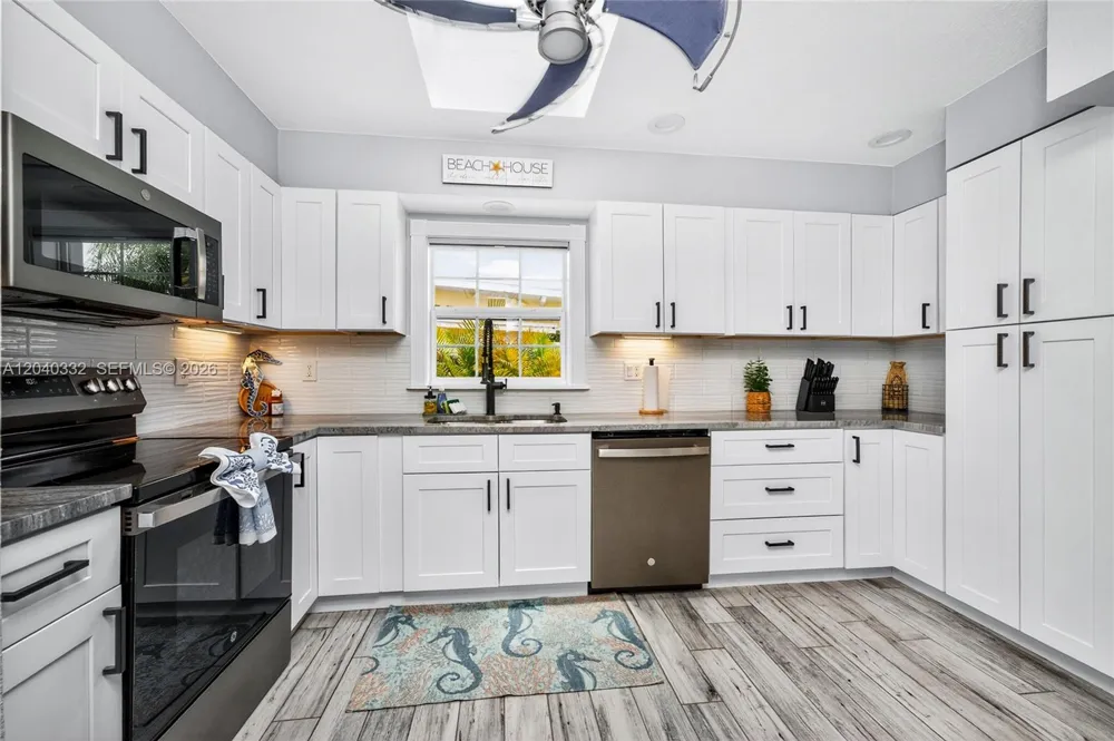 21812 Edgewater Dr Port Charlotte, FL 33952