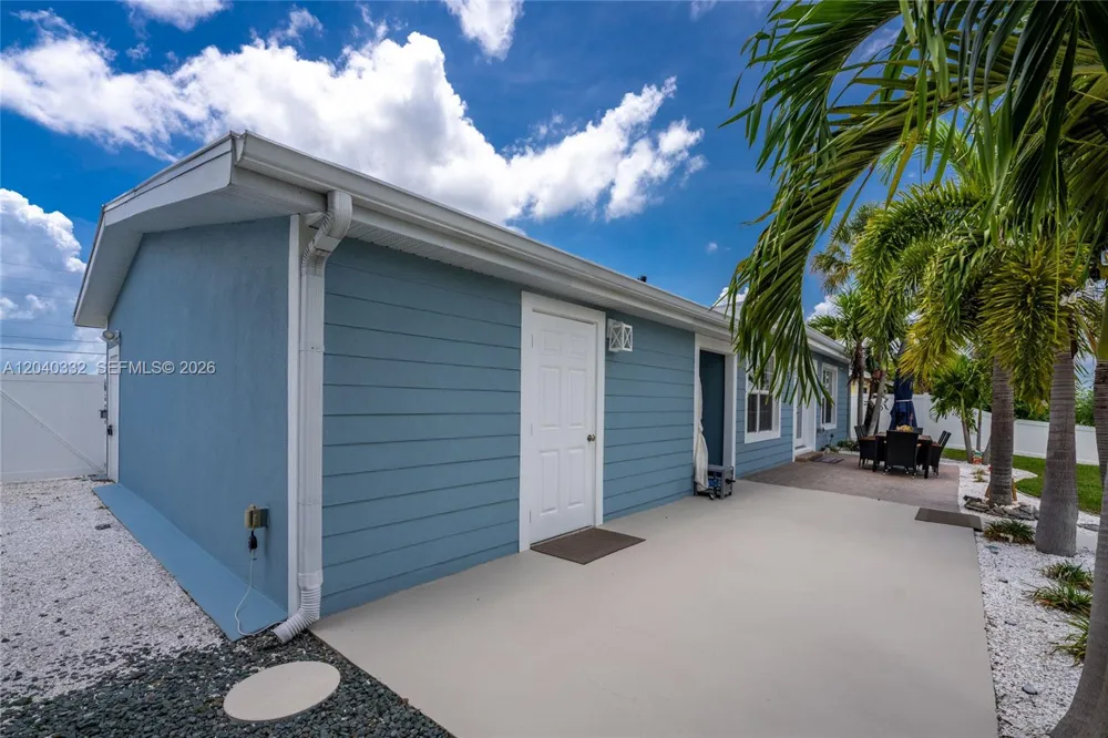21812 Edgewater Dr Port Charlotte, FL 33952