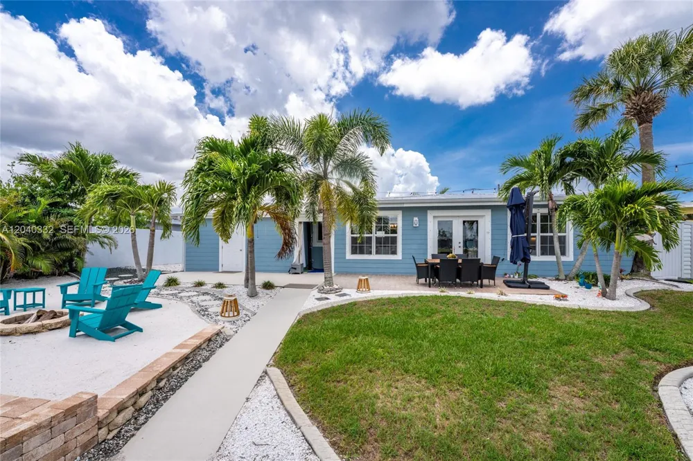 21812 Edgewater Dr Port Charlotte, FL 33952