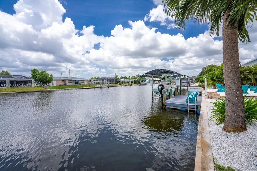 21812 Edgewater Dr Port Charlotte, FL 33952