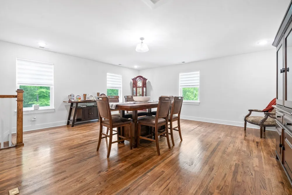 514 Doy Rd E White Bluff, TN 37187