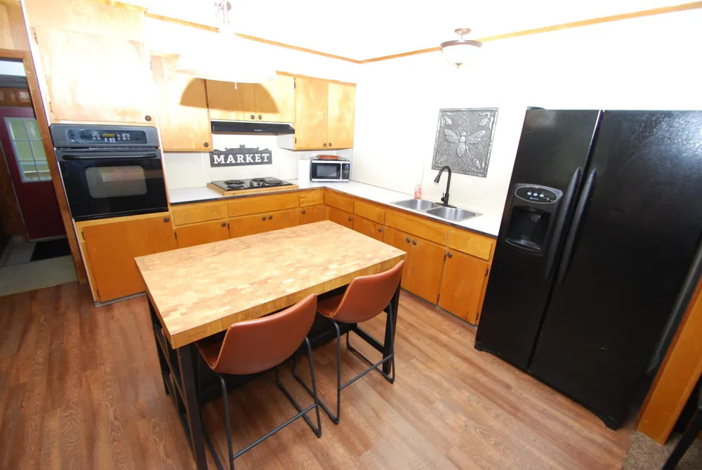 4050 Grass Lake Road Foster Township, MI 48661