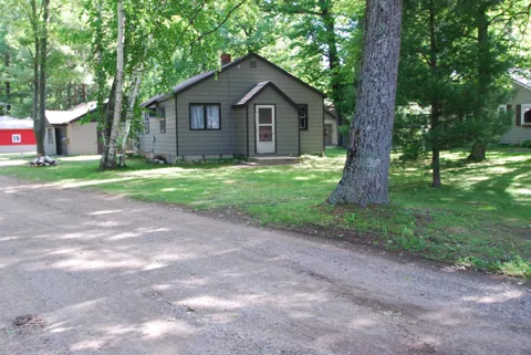 4050 Grass Lake Road