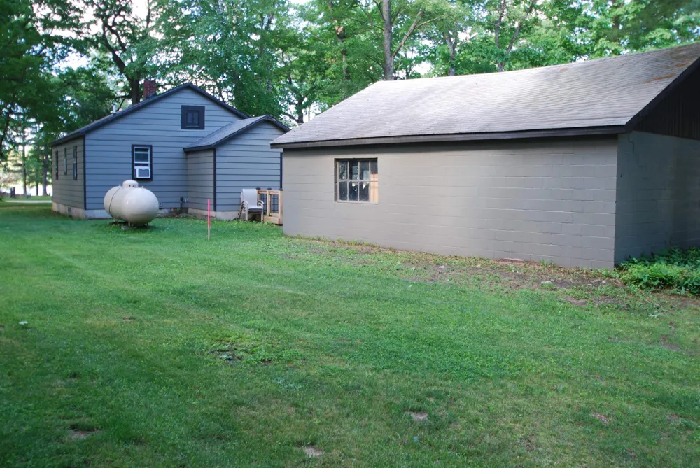 4050 Grass Lake Road Foster Township, MI 48661