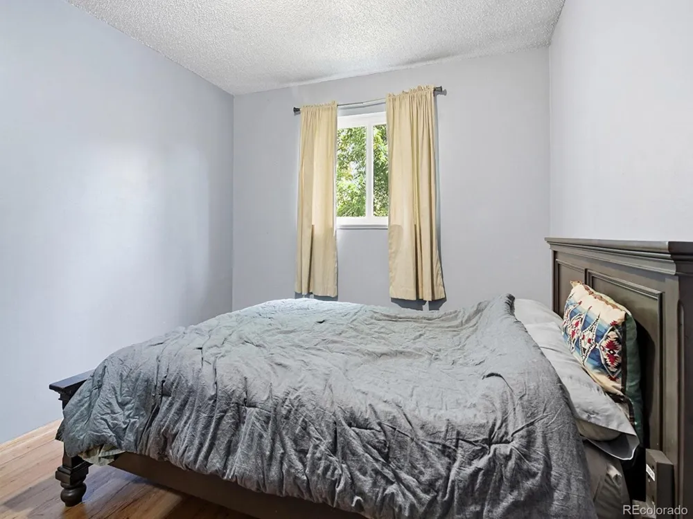 6932 Deframe Court Arvada, CO 80004