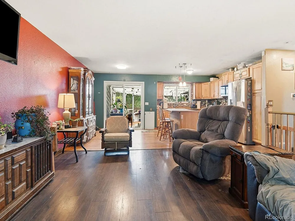 6932 Deframe Court Arvada, CO 80004