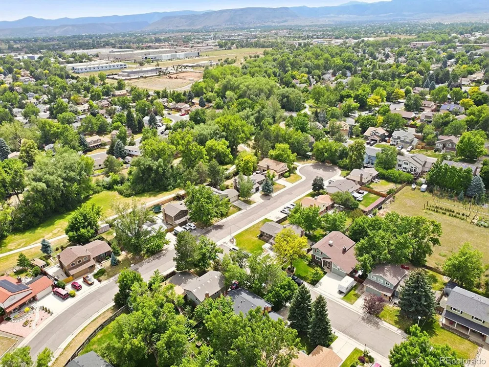 6932 Deframe Court Arvada, CO 80004