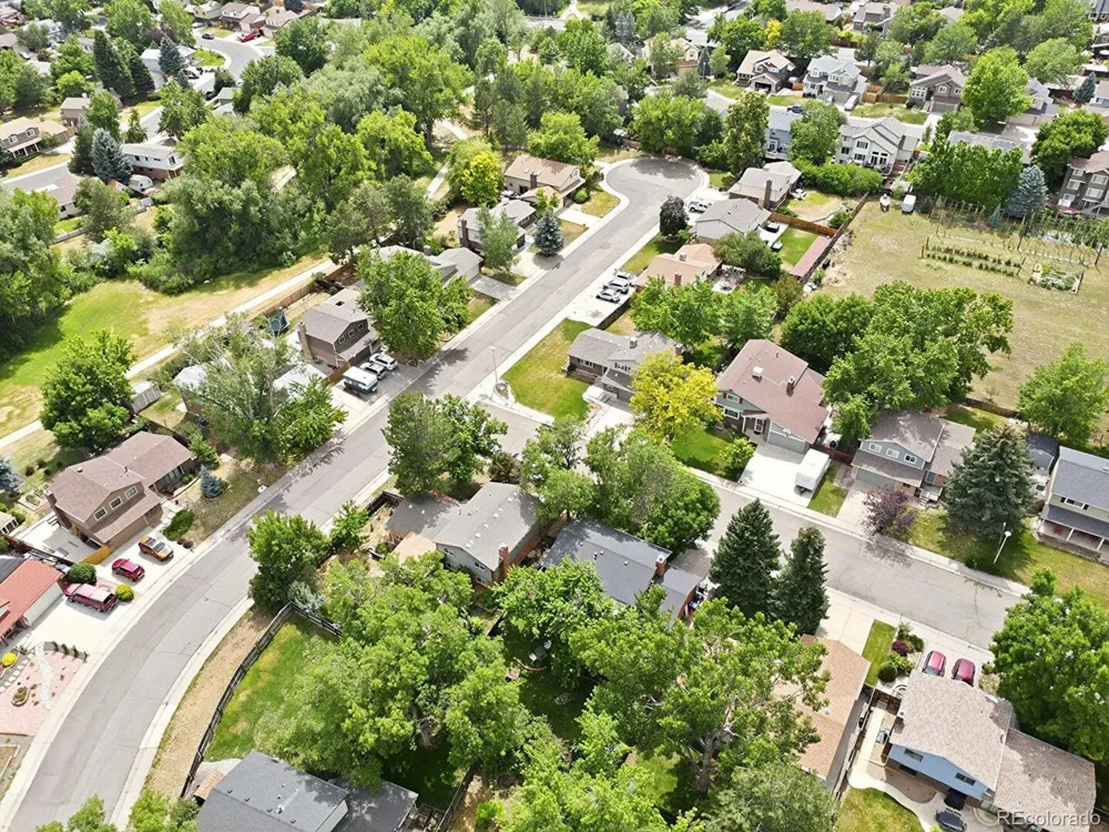 6932 Deframe Court Arvada, CO 80004
