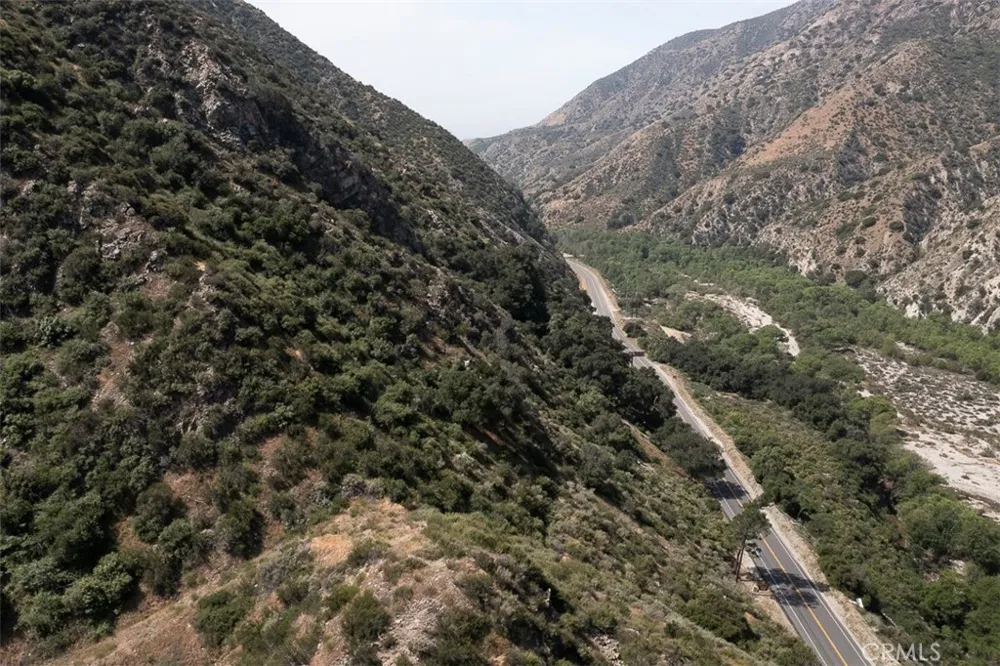 4160 Big Tujunga Canyon Rd. Tujunga, CA 91042