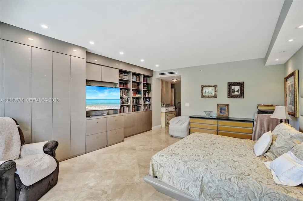 9601 Collins Ave #402 Bal Harbour, FL 33154