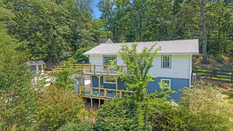 8831 E Ridge Trail Road