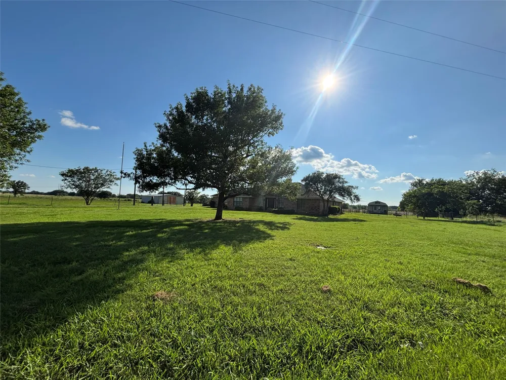 9926 COUNTY ROAD 155A Kaufman, TX 75142