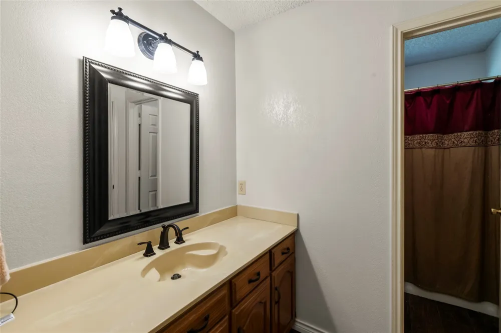 9926 COUNTY ROAD 155A Kaufman, TX 75142