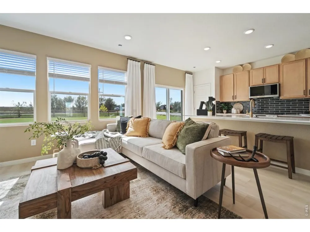 305 Plains Parkway Hudson, CO 80642