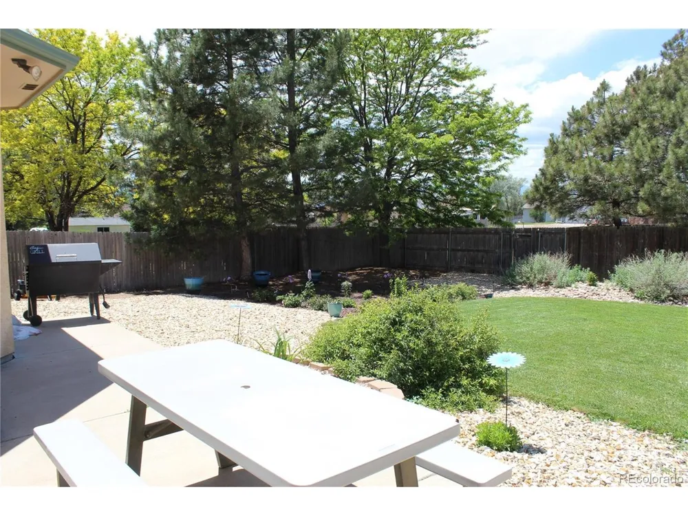 109 S Chi Chi Drive Pueblo, CO 81007