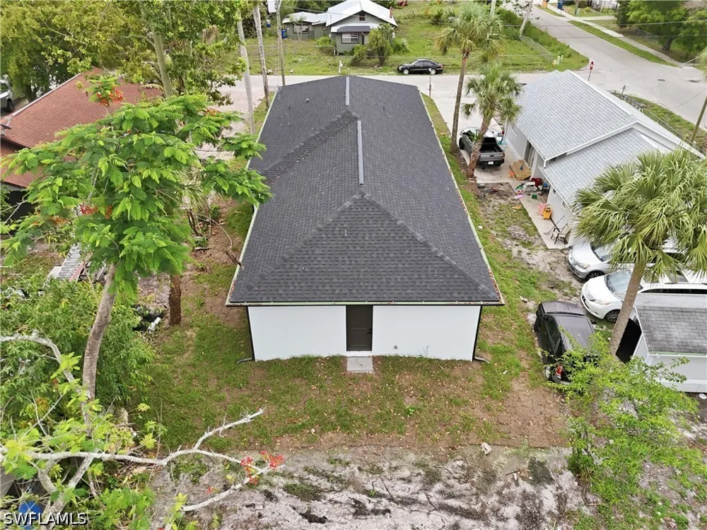 Pearl Street Fort Myers, FL 33916