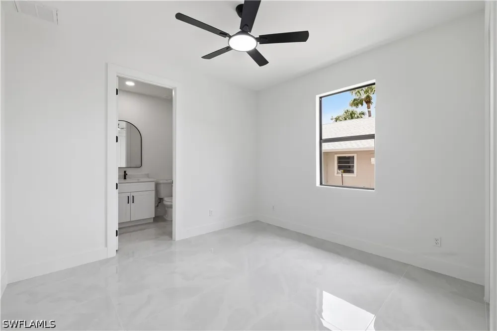 Pearl Street Fort Myers, FL 33916