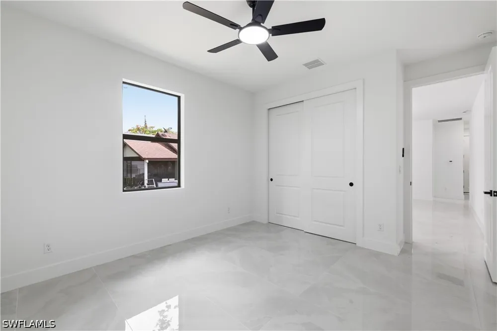 Pearl Street Fort Myers, FL 33916