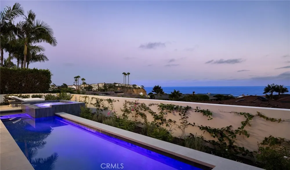 2595 Altamar Laguna Beach, CA 92651