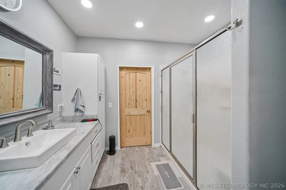 17105 E 4th Street Claremore, OK 74017