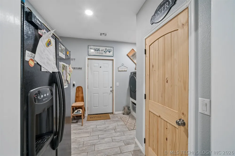 17105 E 4th Street Claremore, OK 74017