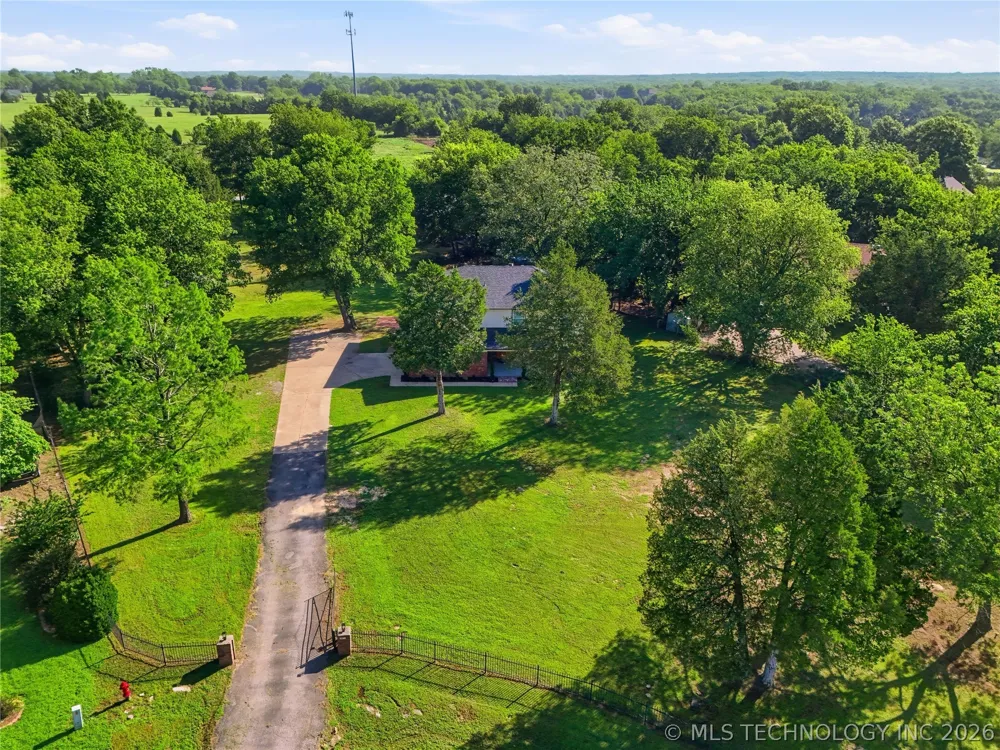 18015 E 95th Street Owasso, OK 74055