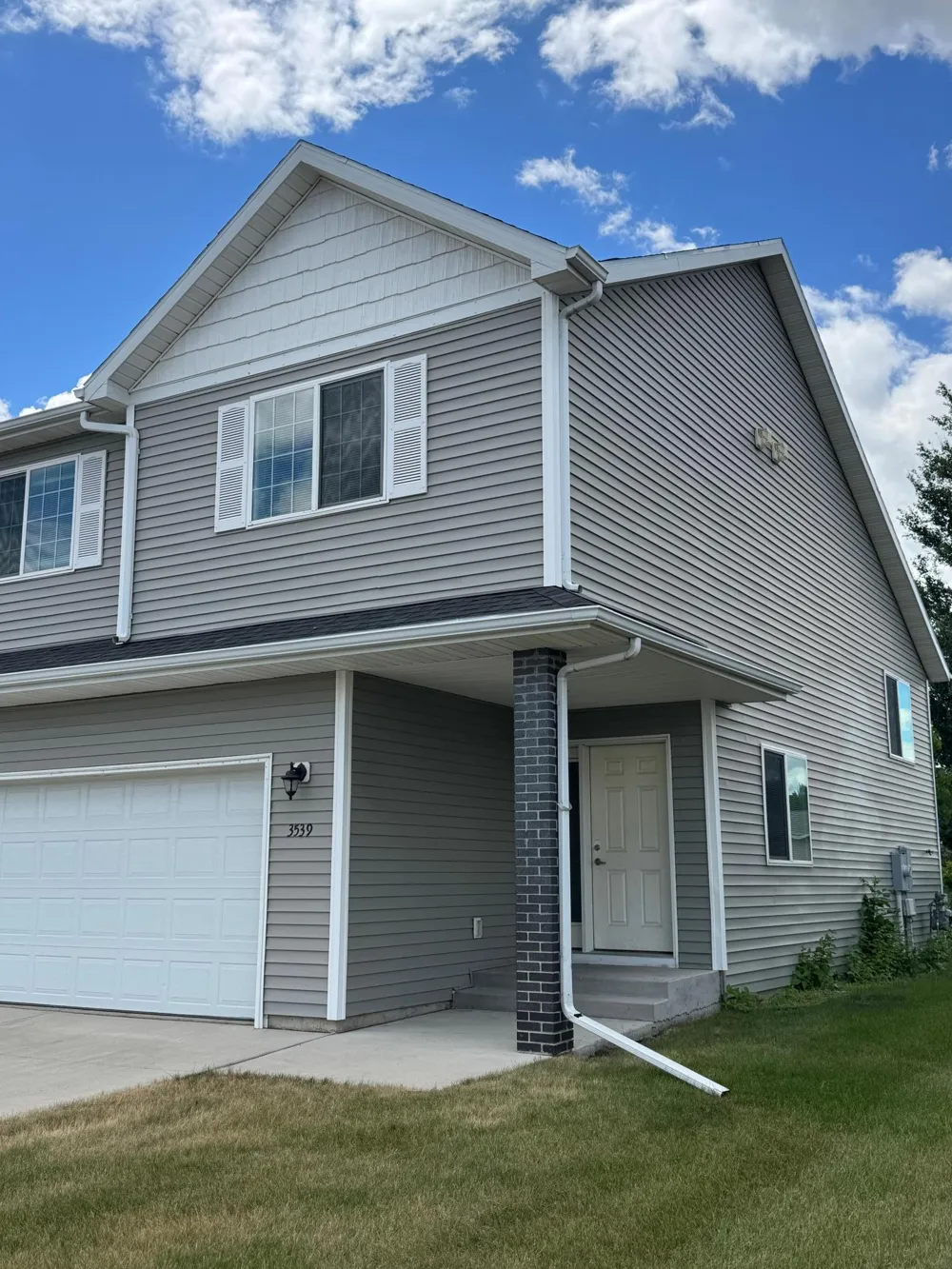 3539 15th Street S Moorhead, MN 56560