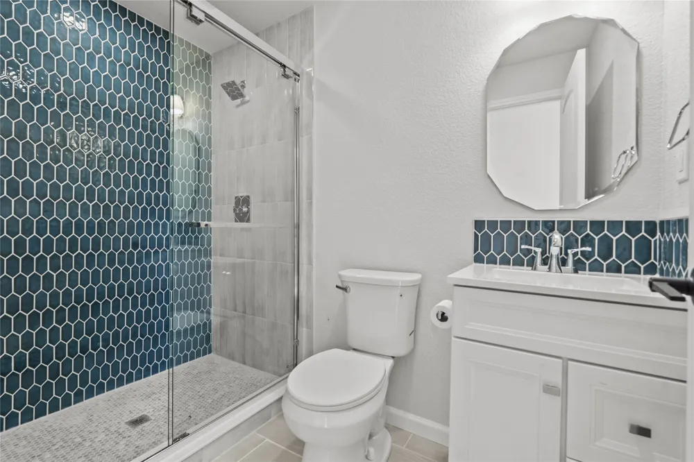 1701 E Lake Drive Weatherford, TX 76087