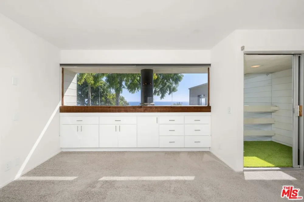 31215 Pacific Coast Highway Malibu, CA 90265