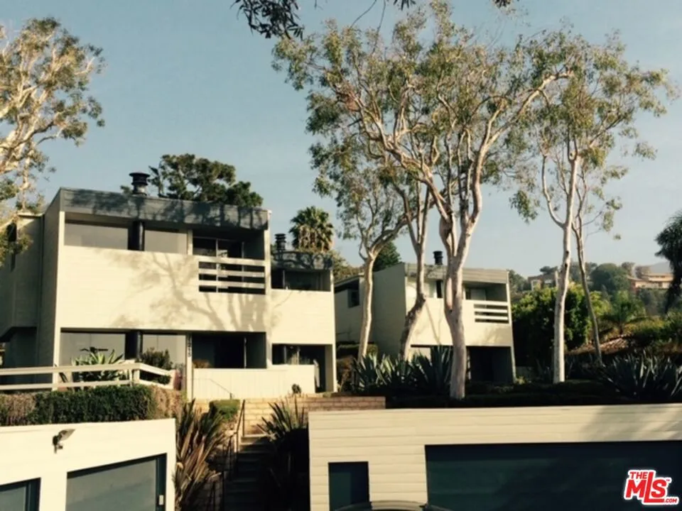 31215 Pacific Coast Highway Malibu, CA 90265